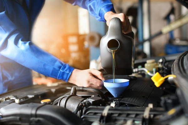 Does Your Car Run Better After an Oil Change? 
