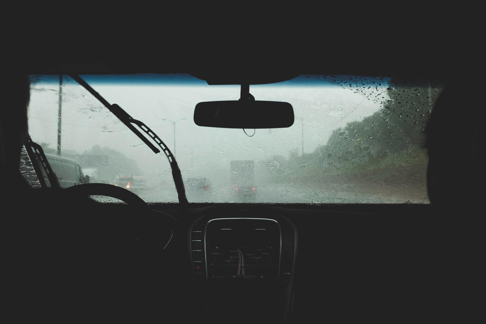 Here’s How You Can Make Your Wiper Blades Last Longer